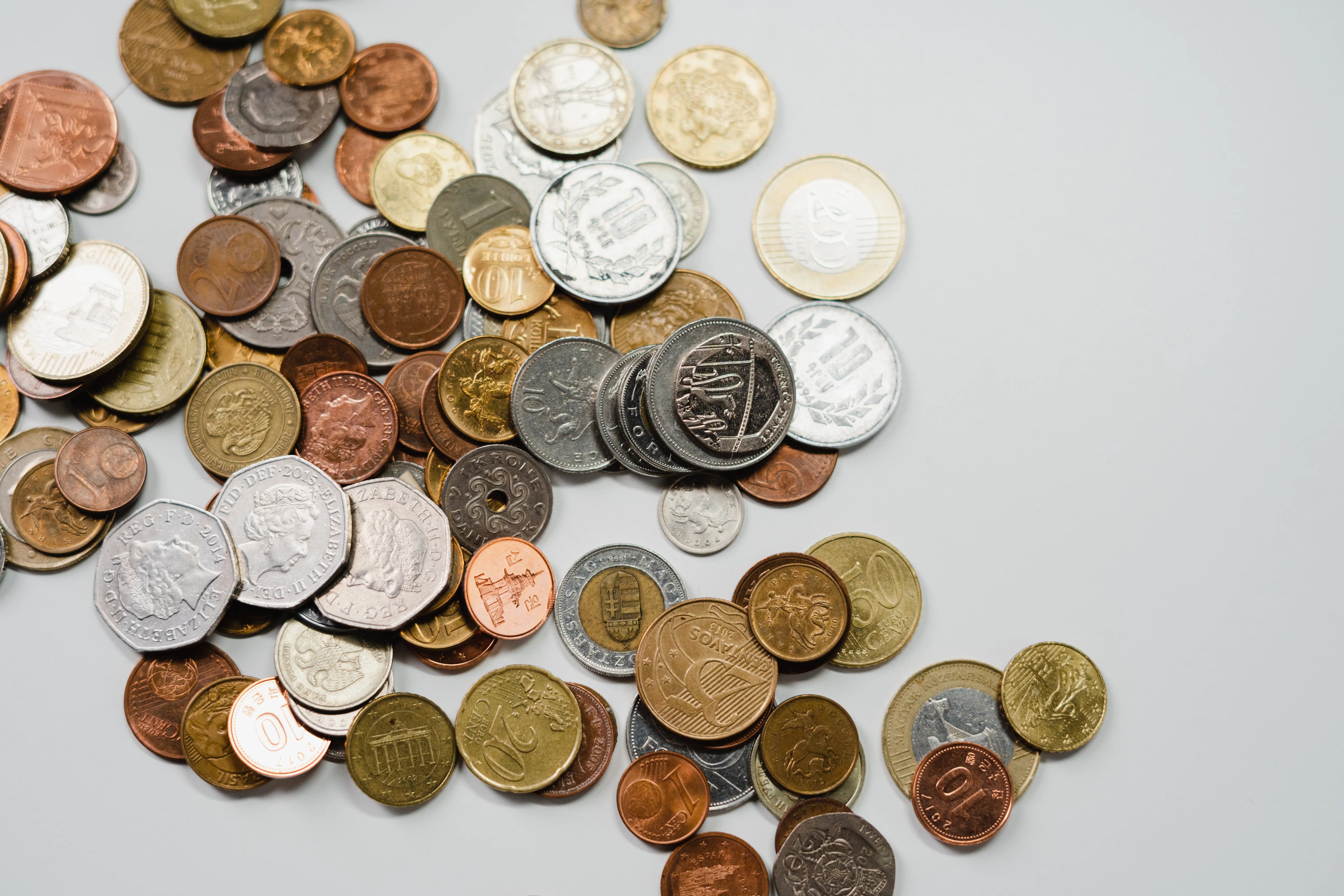 Dólar en S/3.382: Baja Leve a Media Semana en Perú
